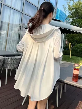 Солнцезащитная одежда для женщин 2023 Новый летний УФ-Ледяной шелк Дышащий уличный электромобиль Тонкое пальто