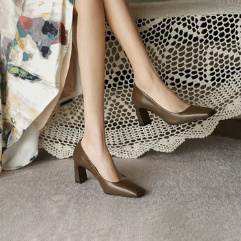 Женские туфли-лодочки на высоком массивном каблуке 2023 Весна/ осень, повседневная профессиональная обувь во французском стиле ретро с квадратным носком